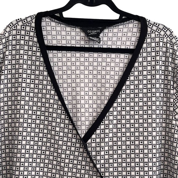 George Woman Black Gray Tunic Top Plus Size 4X - Picture 5 of 8